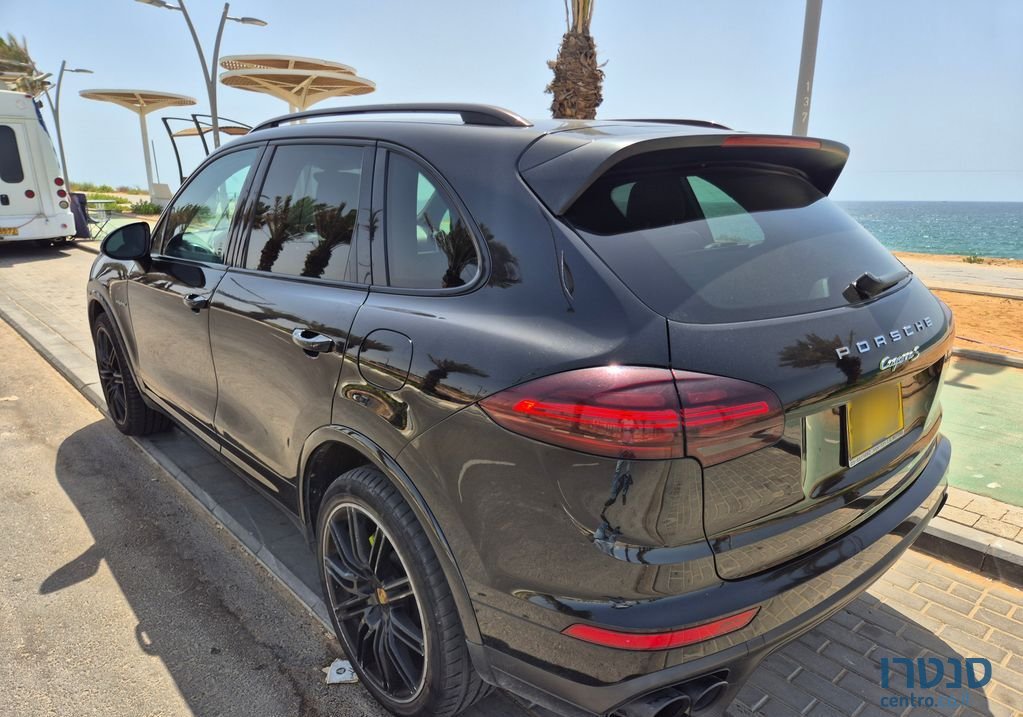 2017' Porsche Cayenne פורשה קאיין photo #5