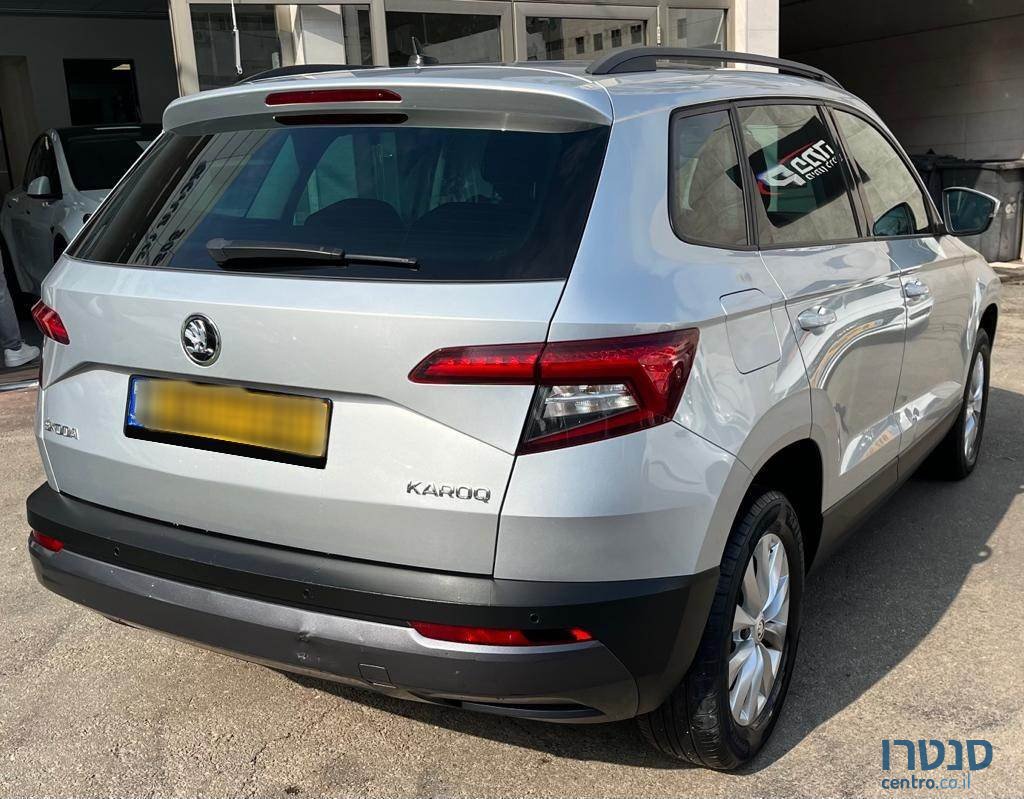 2018' Skoda KAROQ photo #3