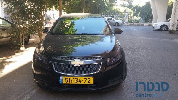 2011' Chevrolet Cruze photo #1
