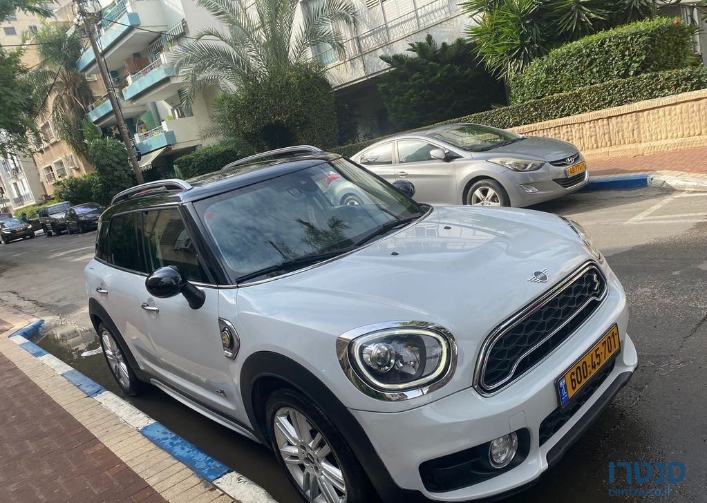 2019' MINI Countryman מיני קאנטרימן photo #1