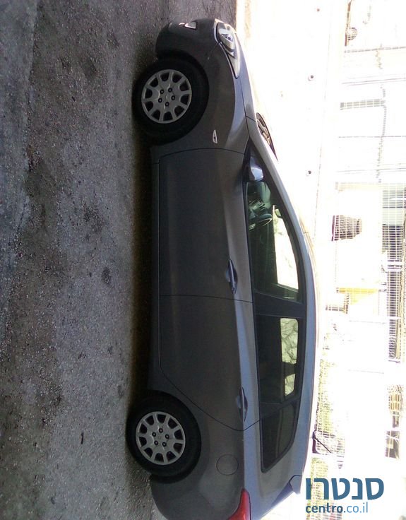 2012' Hyundai i30 יונדאי photo #2