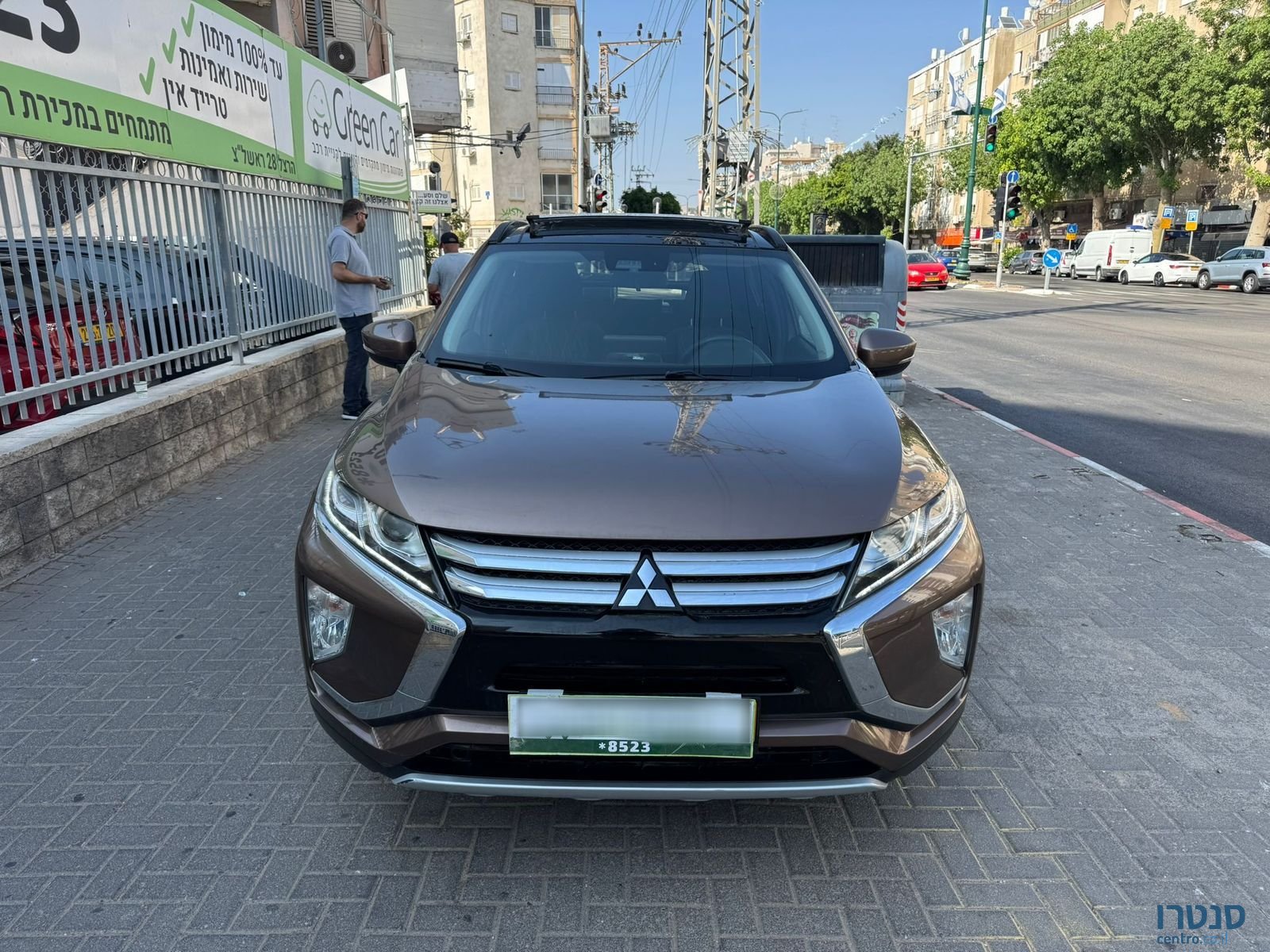 2021' Mitsubishi Eclipse Cross photo #2
