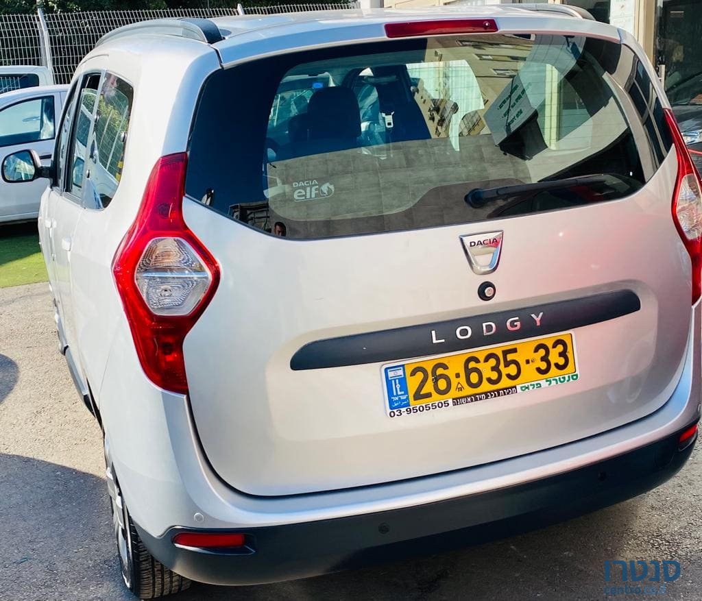 2015' Dacia LODGY photo #3