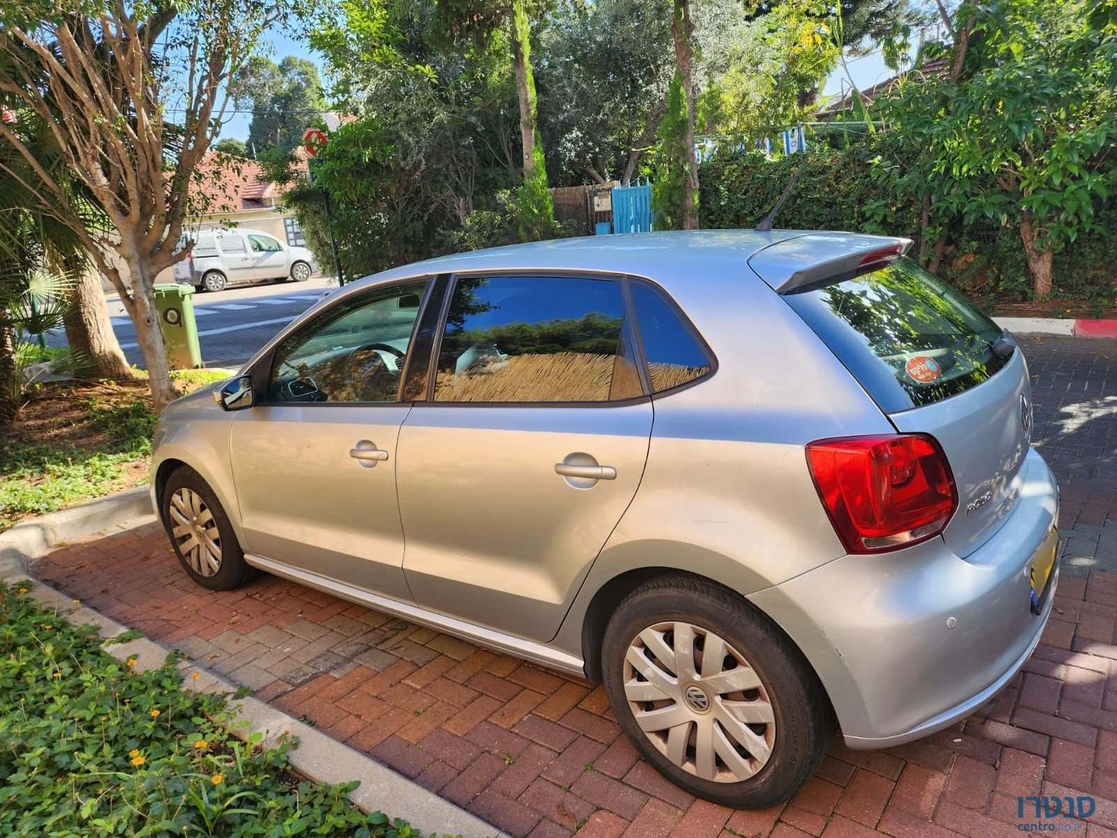 2011' Volkswagen Polo פולקסווגן פולו photo #3