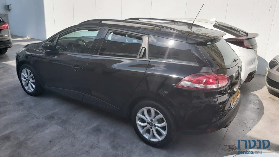 2016' Renault Clio photo #2