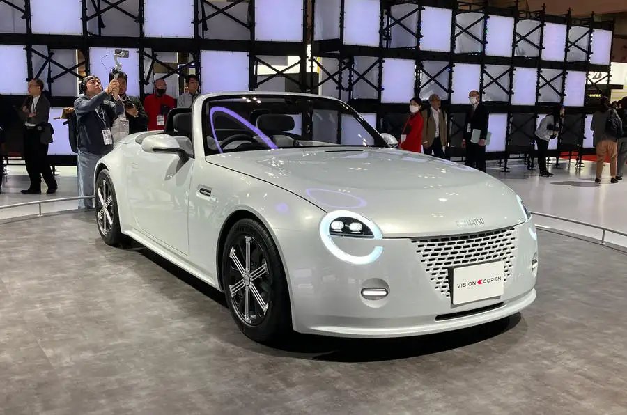 Daihatsu Vision Copen previews new rear-driven MX-5 rival
