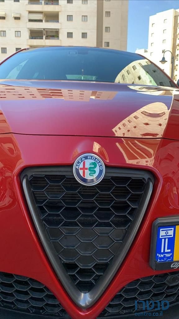 2016' Alfa Romeo אלפא רומיאו ג photo #2