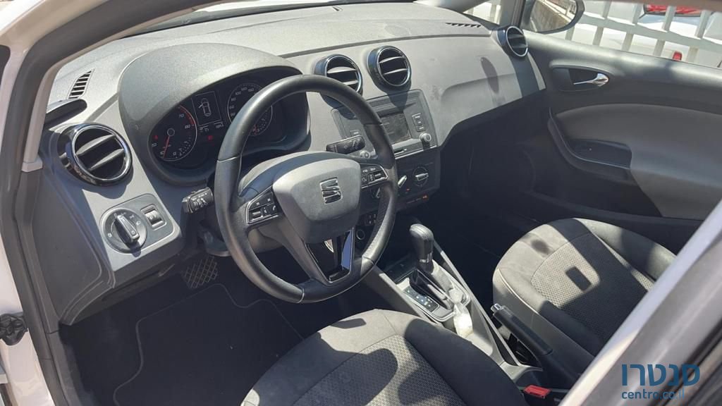 2017' SEAT Ibiza סיאט איביזה photo #2