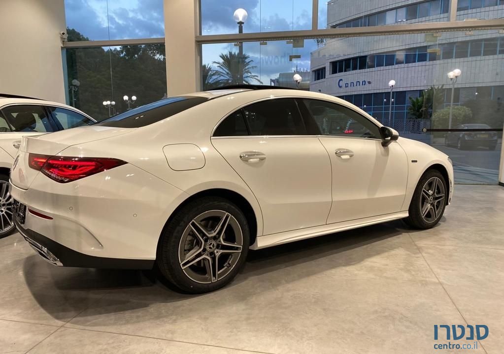2021' Mercedes-Benz Cla מרצדס photo #3