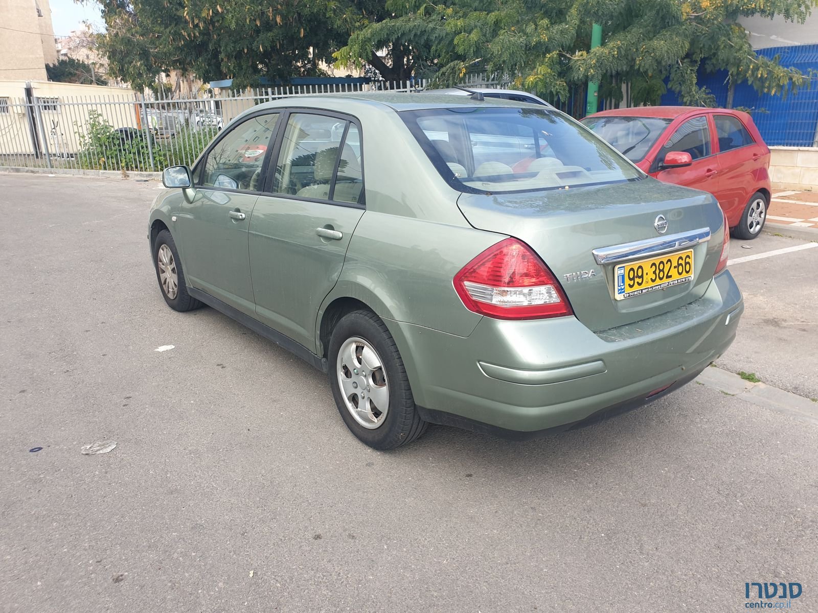 2008' Nissan Tiida photo #3