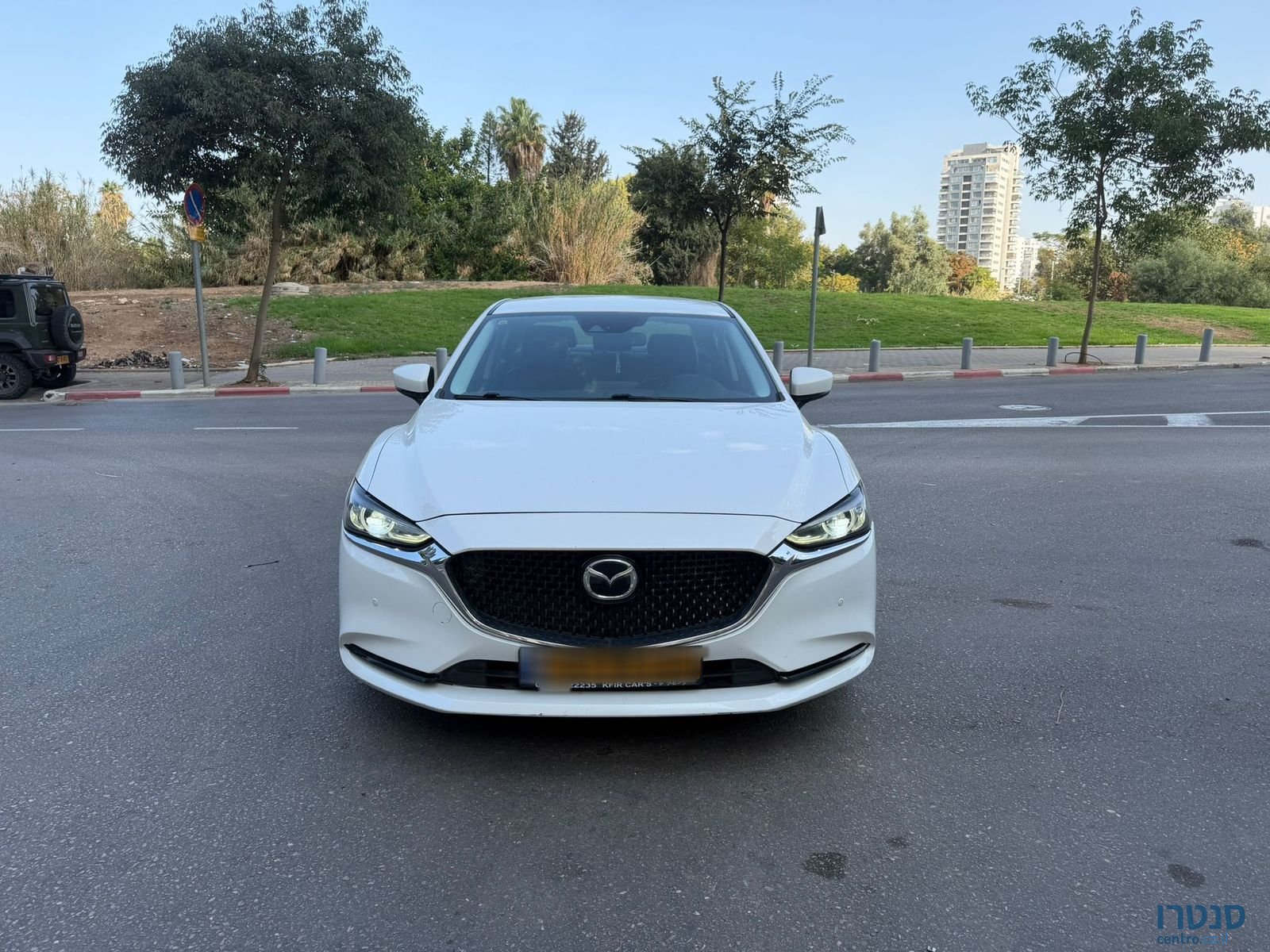2020' Mazda 6 Luxury photo #2