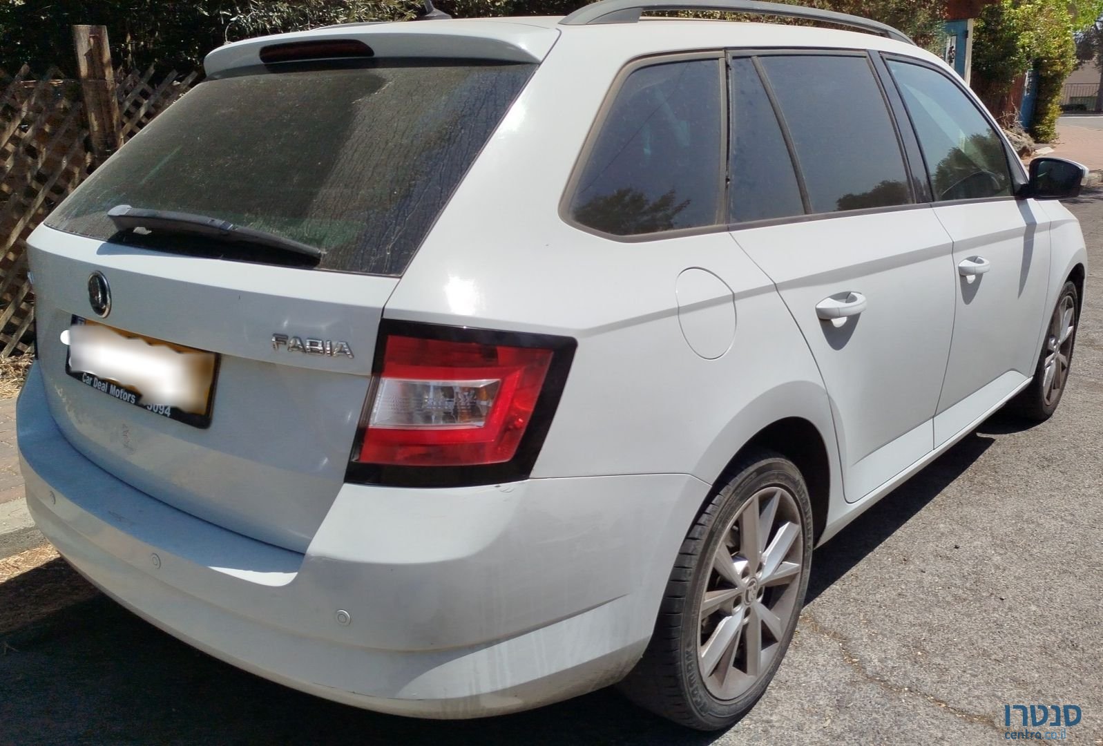 2015' Skoda Fabia סקודה פאביה photo #4