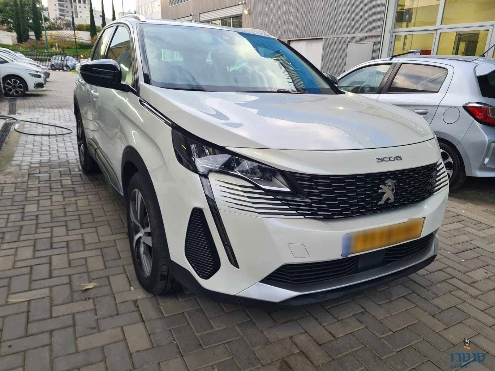 2022' Peugeot 3008 photo #2