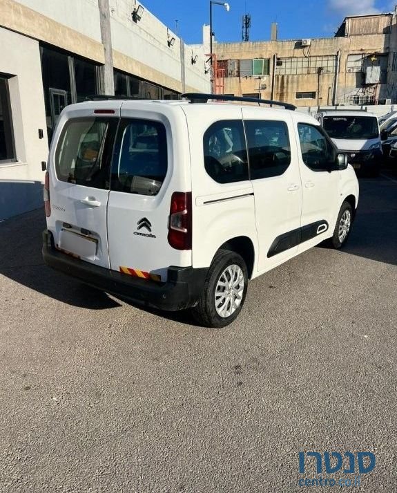 2022' Citroen Berlingo סיטרואן ברלינגו photo #5