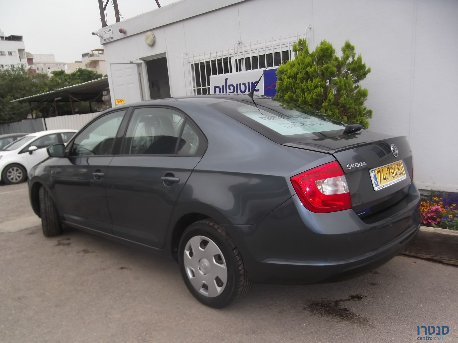 2015' Skoda Rapid photo #4