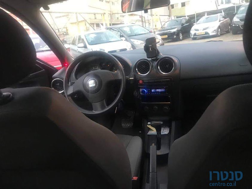 2005' SEAT Ibiza photo #3