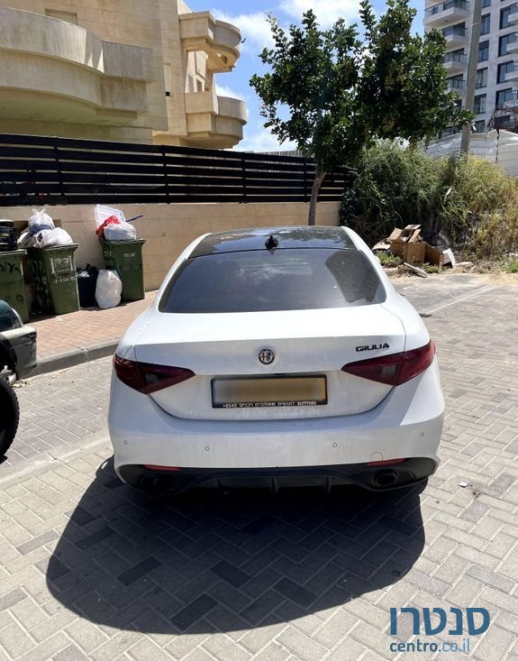 2021' Alfa Romeo Giulia אלפא רומיאו ג'וליה photo #5