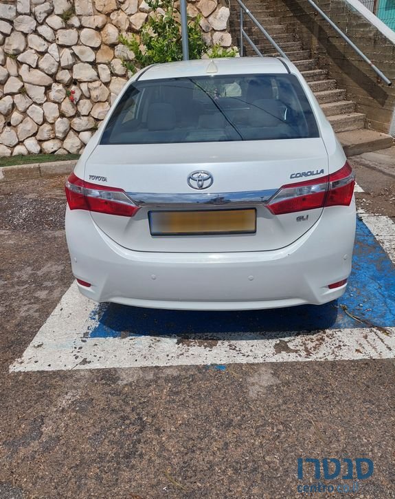 2016' Toyota Corolla טויוטה קורולה photo #2