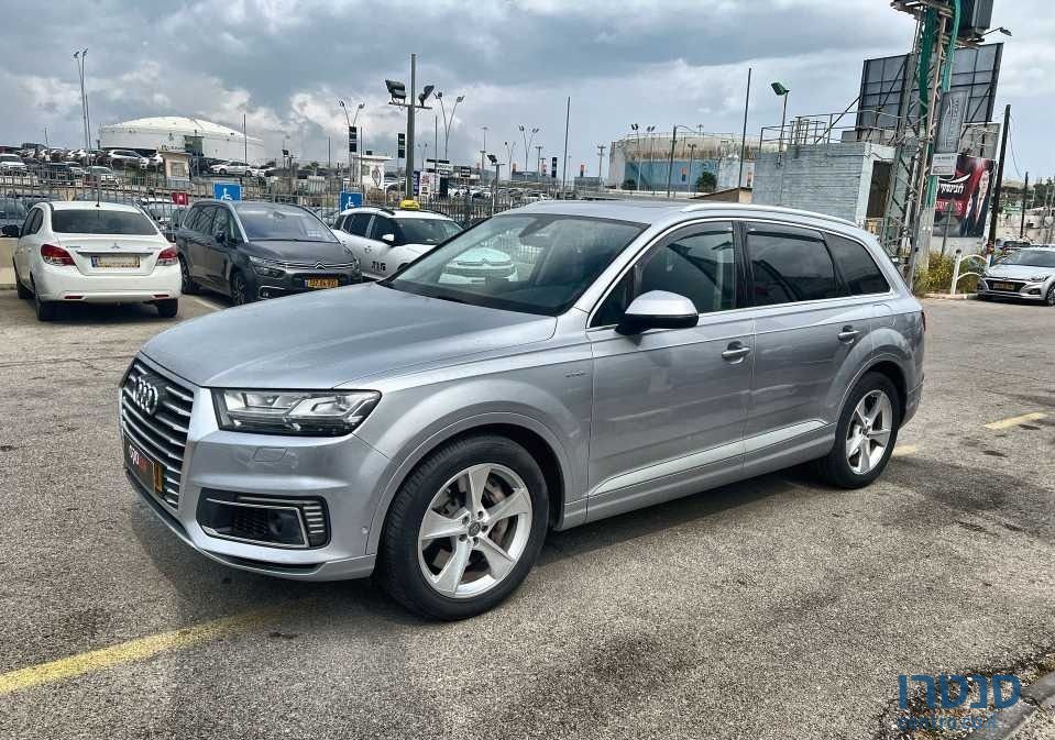 2018' Audi Q7 אאודי photo #3
