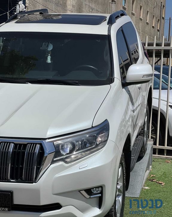 2019' Toyota Land Cruiser טויוטה לנד קרוזר photo #1