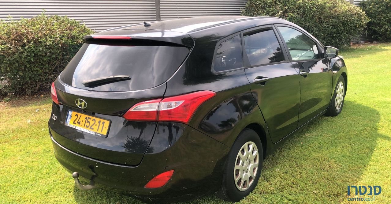 2013' Hyundai i30 יונדאי photo #3