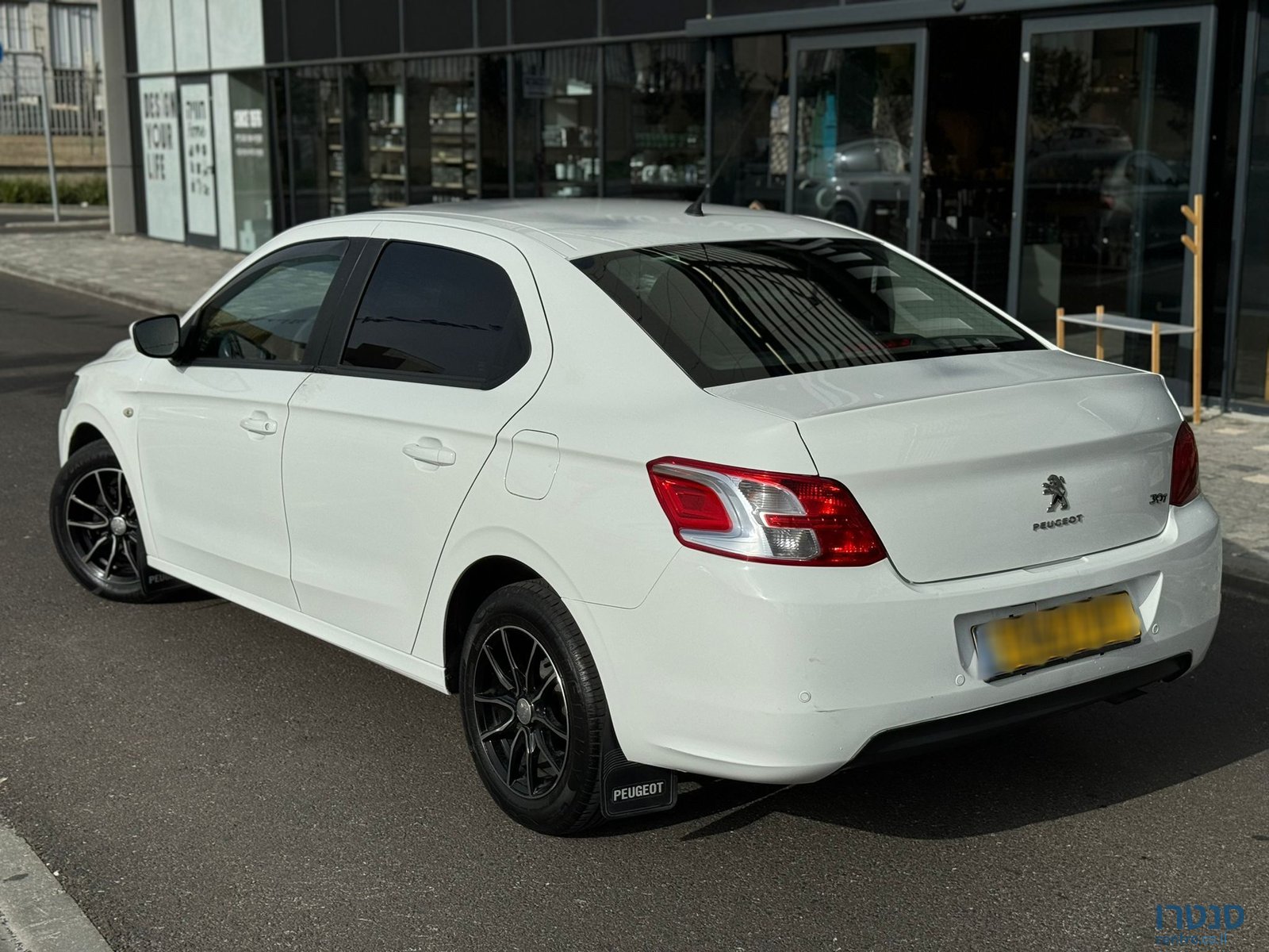 2017' Peugeot 301 photo #4