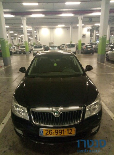 2013' Skoda Octavia photo #1