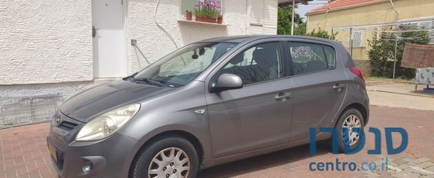 2012' Hyundai i20 יונדאי photo #4