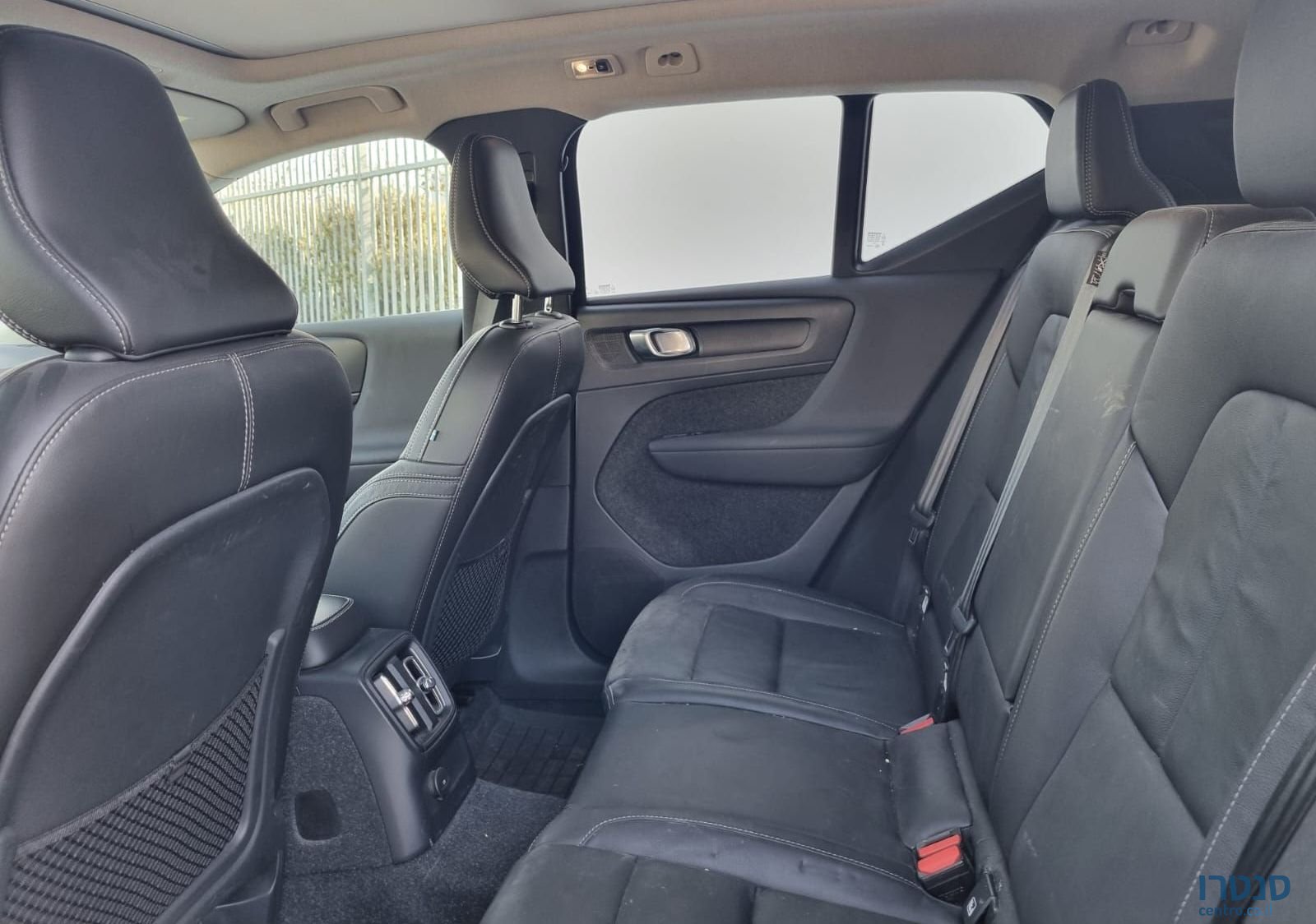 2023' Volvo XC40 וולוו photo #6