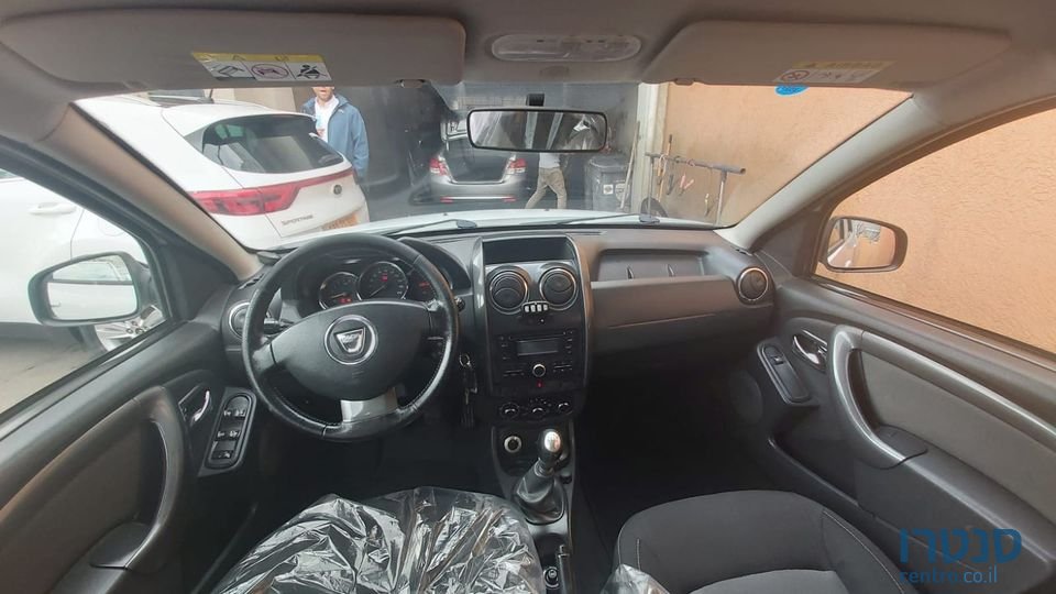 2017' Dacia Duster photo #4