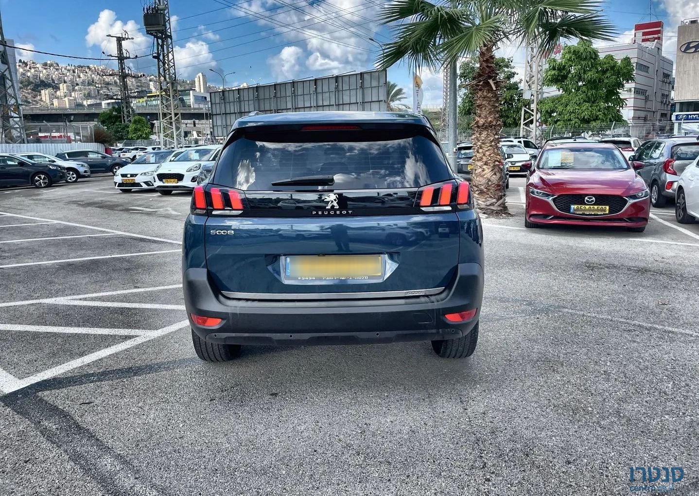 2023' Peugeot 5008 פיג'ו photo #2