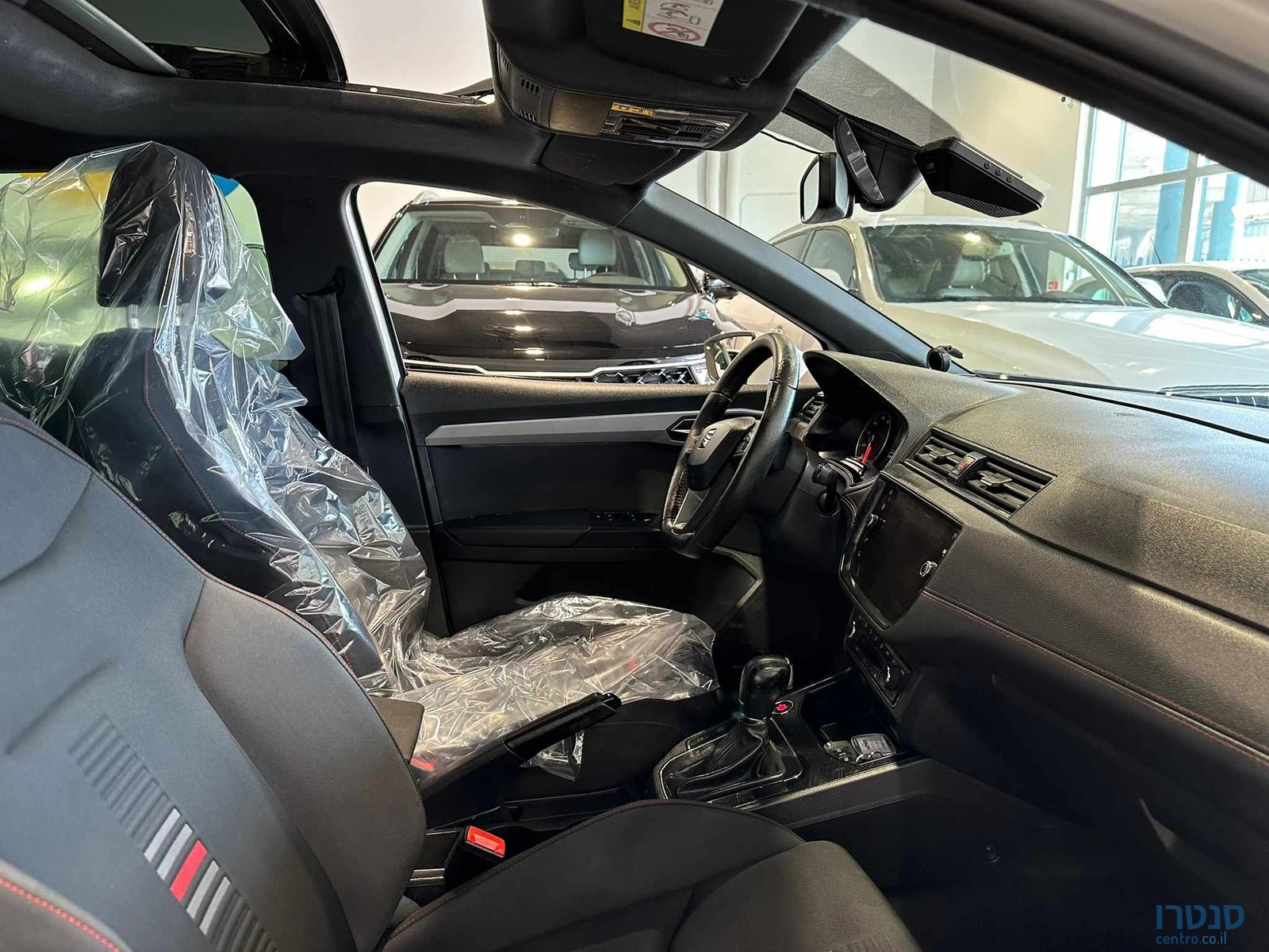 2021' SEAT Ibiza photo #5