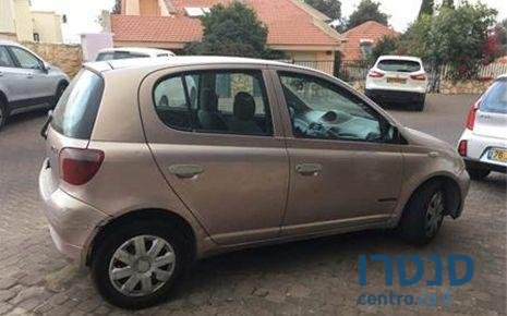 2001' Toyota Yaris טויוטה יאריס photo #1