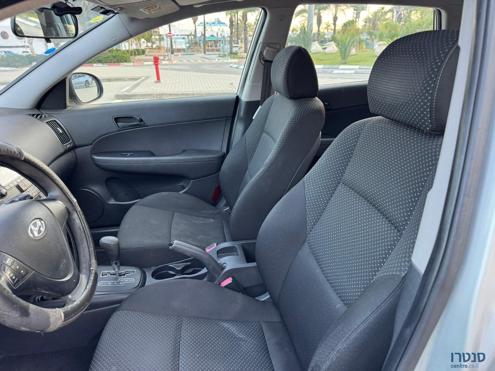 2009' Hyundai i30 photo #5