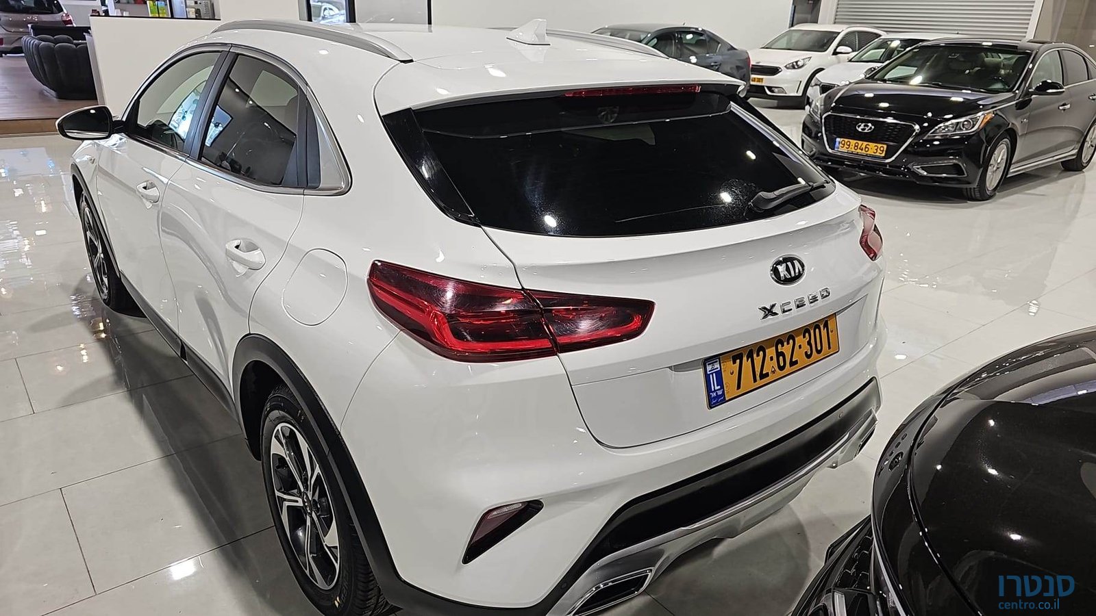 2020' Kia XCeed LX photo #4