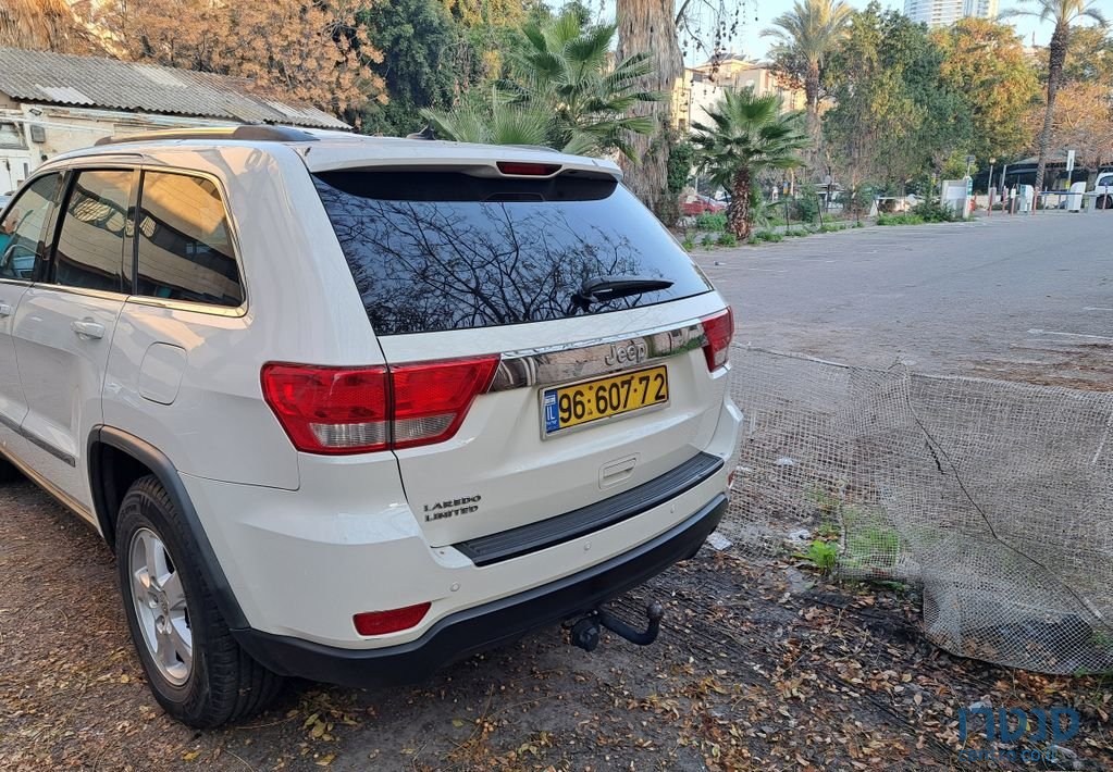 2011' Jeep Grand Cherokee ג'יפ גרנד צ'ירוקי photo #1