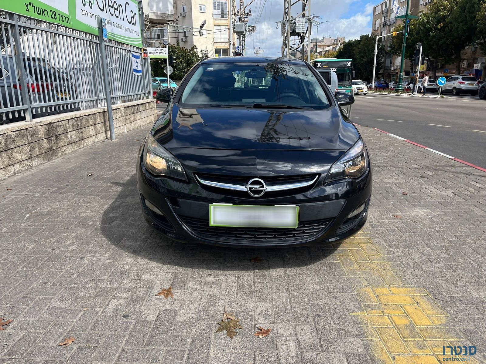 2018' Opel Astra photo #1