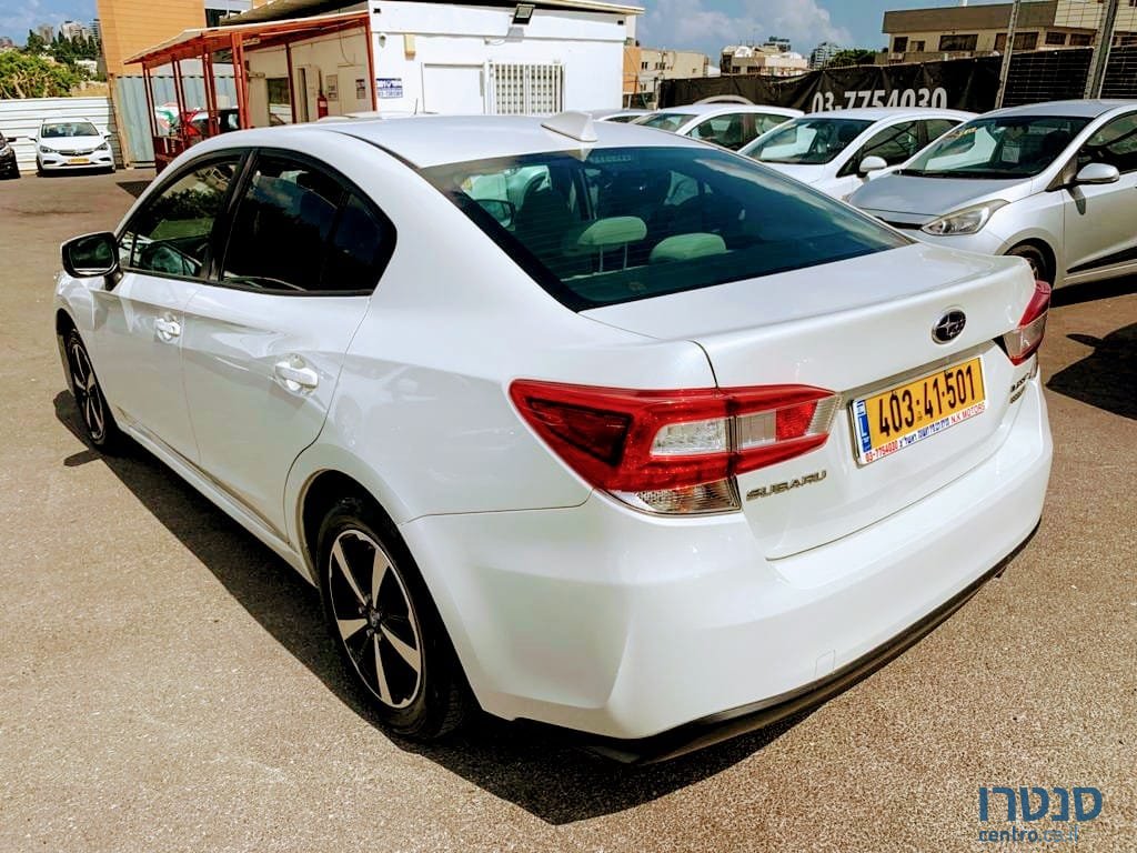 2018' Subaru Impreza photo #2