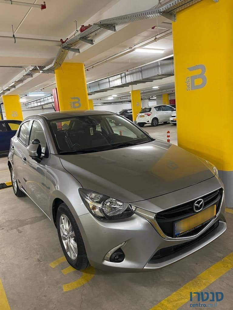 2020' Mazda 2 photo #1