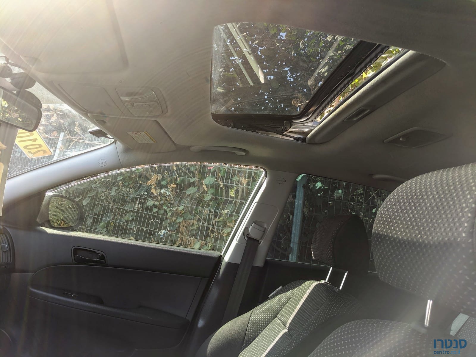 2010' Hyundai i30 photo #6