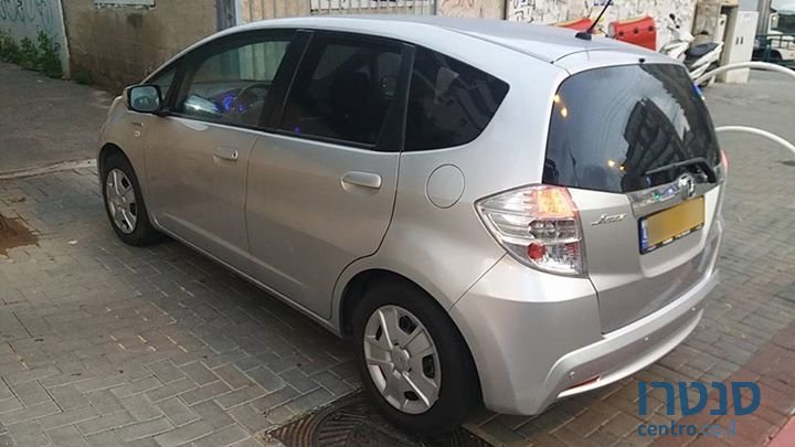 2013' Honda Jazz photo #2