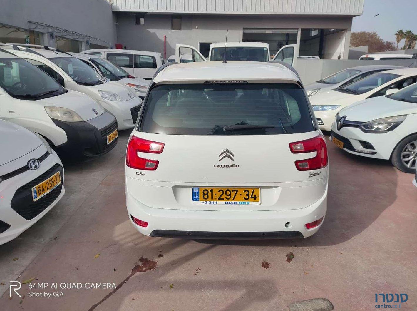 2015' Citroen C4 Picasso סיטרואן C4 פיקאסו photo #4
