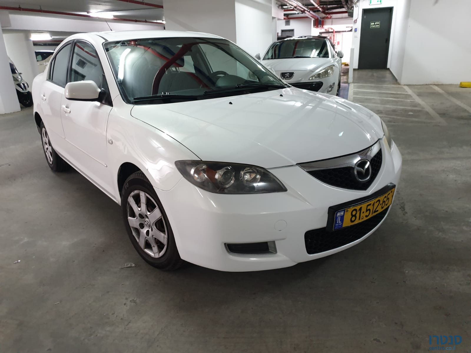 2009' Mazda 3 photo #3