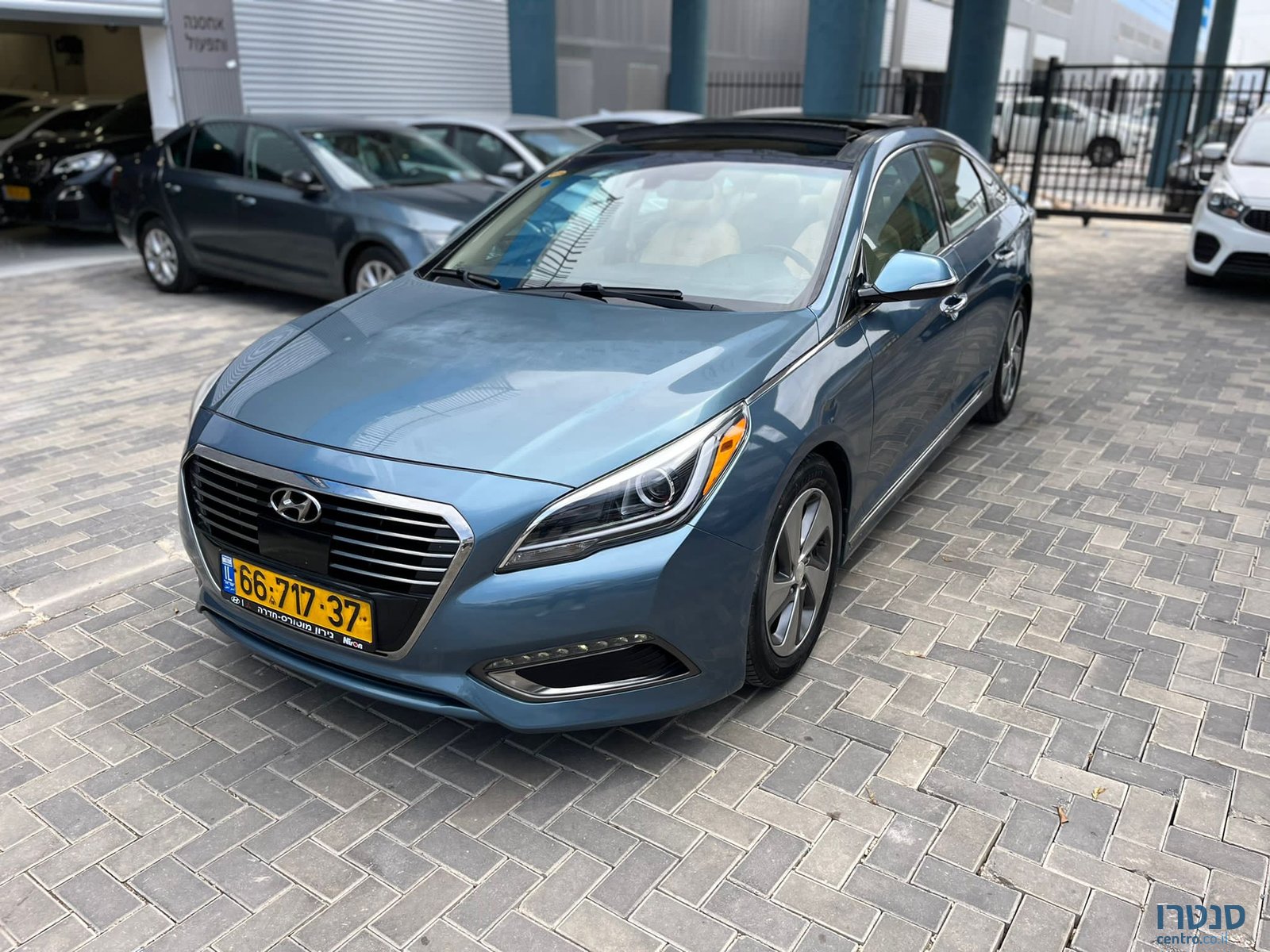 2016' Hyundai Sonata photo #1