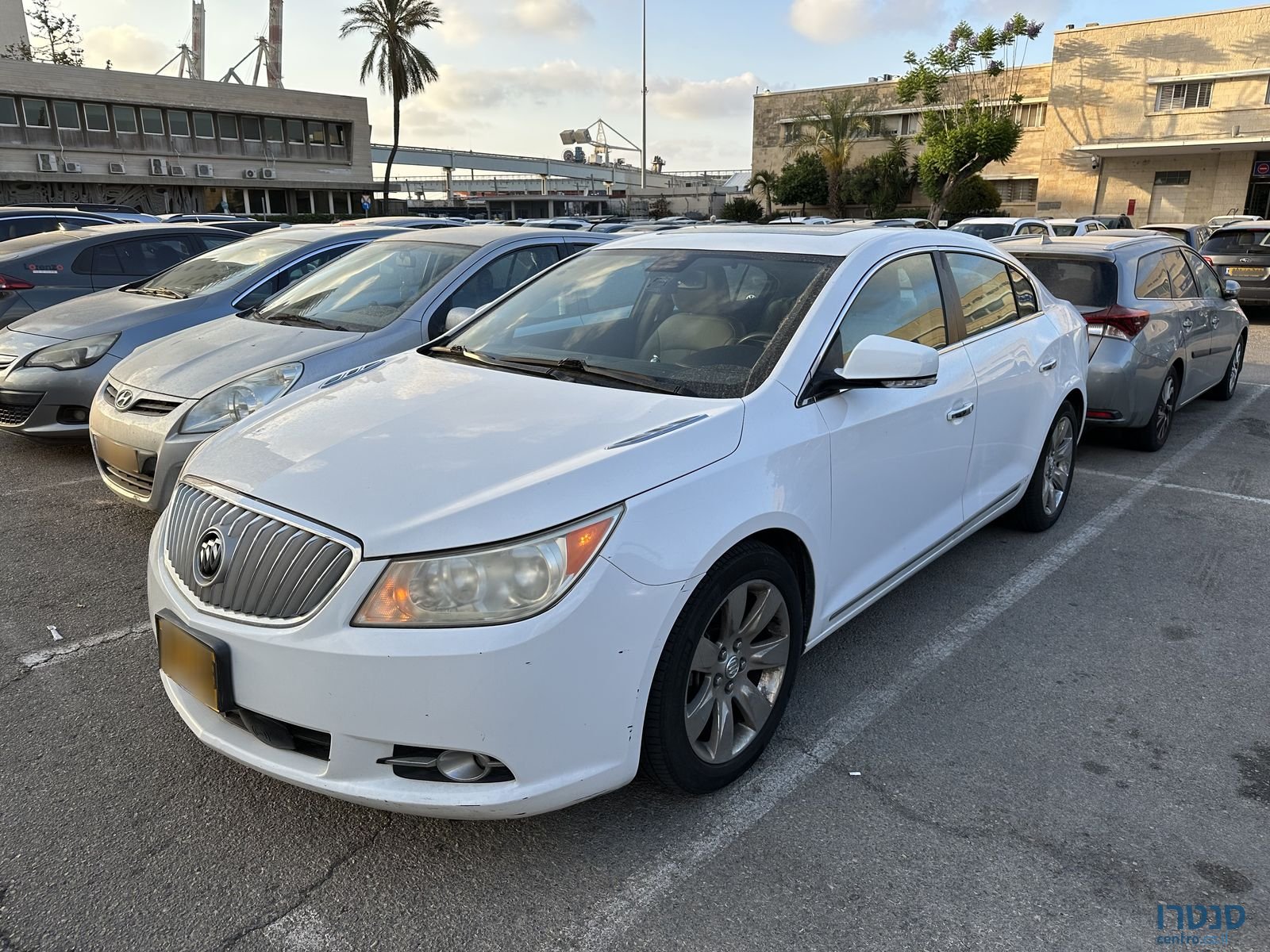 2012' Buick LaCross ביואיק לה קרוס photo #1