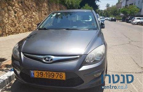 2011' Hyundai I30 i30 יונדאי photo #2