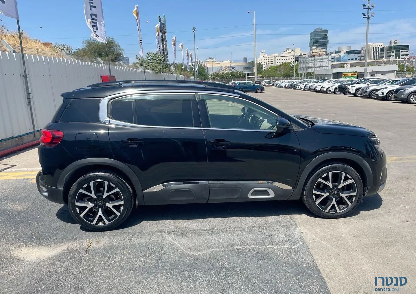2021' Citroen C5 Aircross סיטרואן C5 איירקרוס photo #2