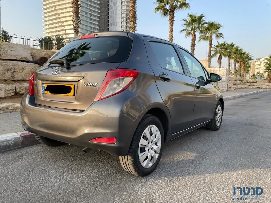 2014' Toyota Yaris טויוטה יאריס photo #5
