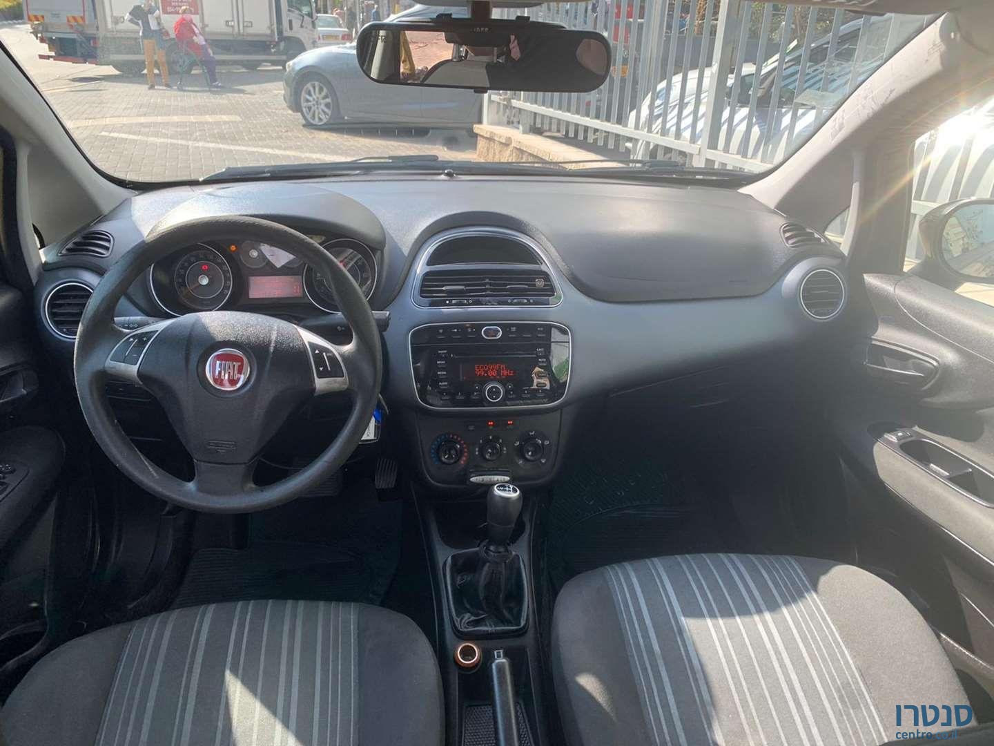 2011' Fiat Punto פיאט פונטו photo #2