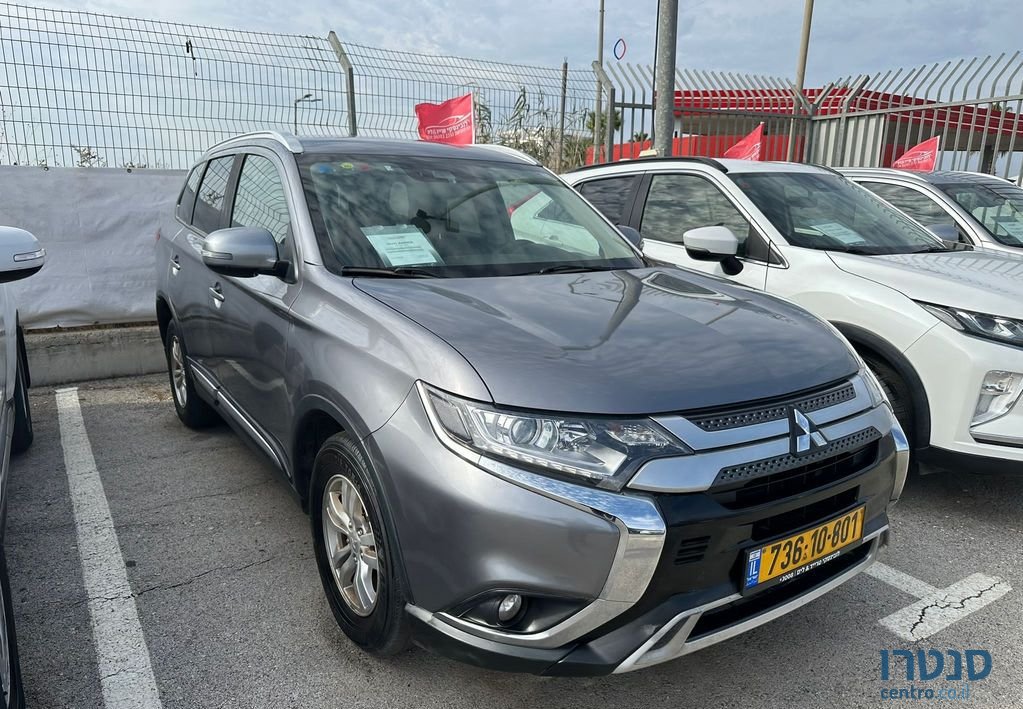 2019' Mitsubishi Outlander מיצובישי אאוטלנדר photo #1
